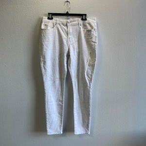 Levi’s Denizen Mid-Rise Skinny Jeans